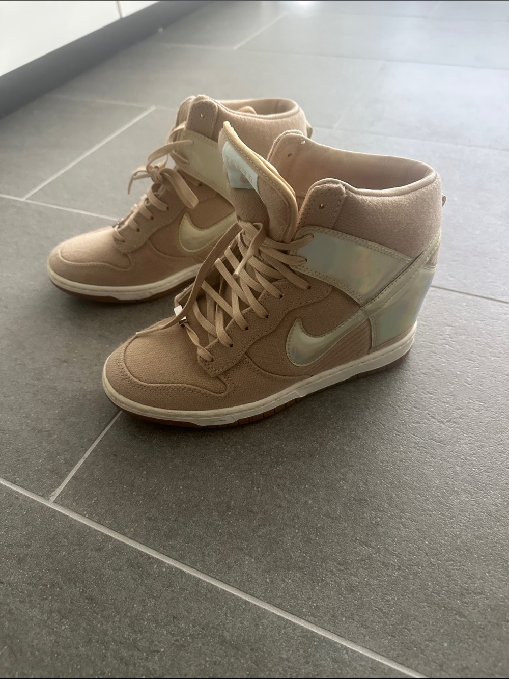 2013
Nike Wmns Dunk Sky Hi City tokyo